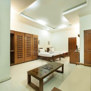 Deluxe Garden Double or Twin Room